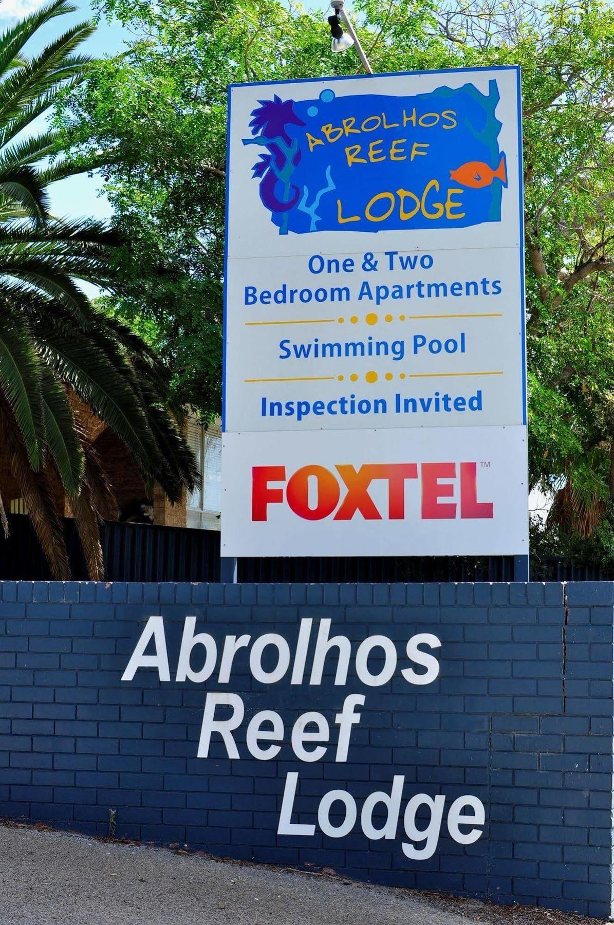 Abrolhos Reef Lodge Geraldton Kültér fotó