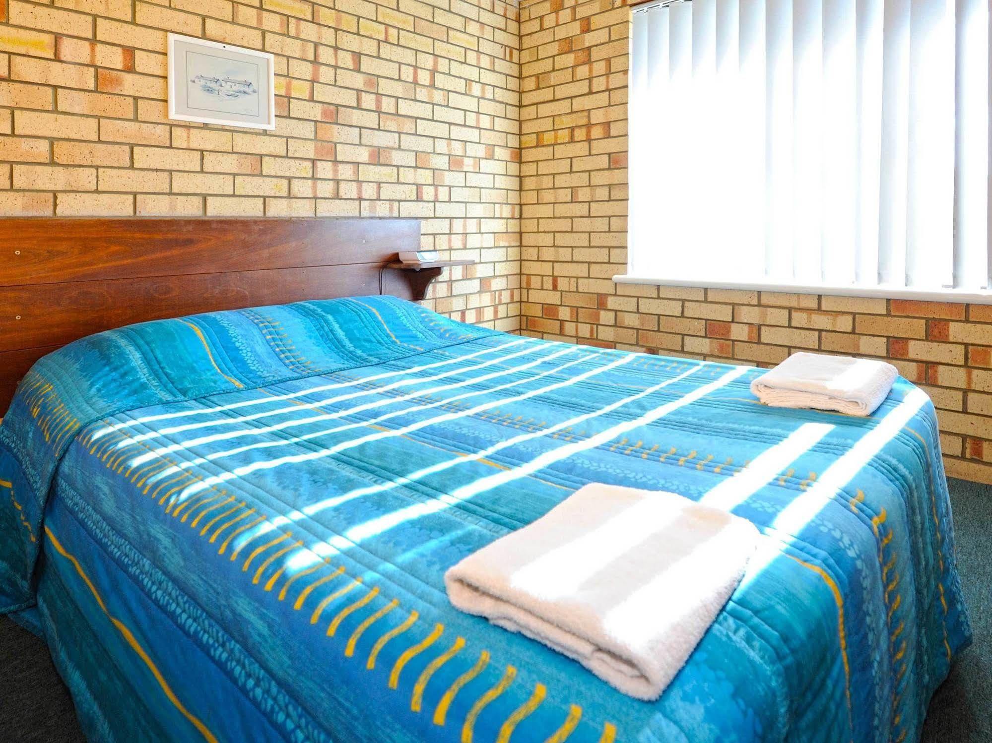 Abrolhos Reef Lodge Geraldton Kültér fotó