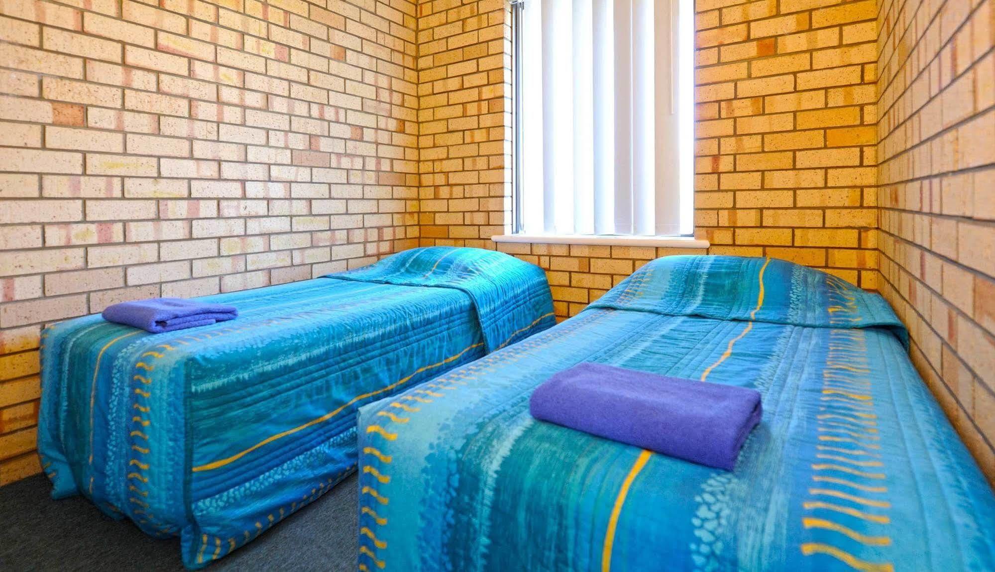 Abrolhos Reef Lodge Geraldton Kültér fotó