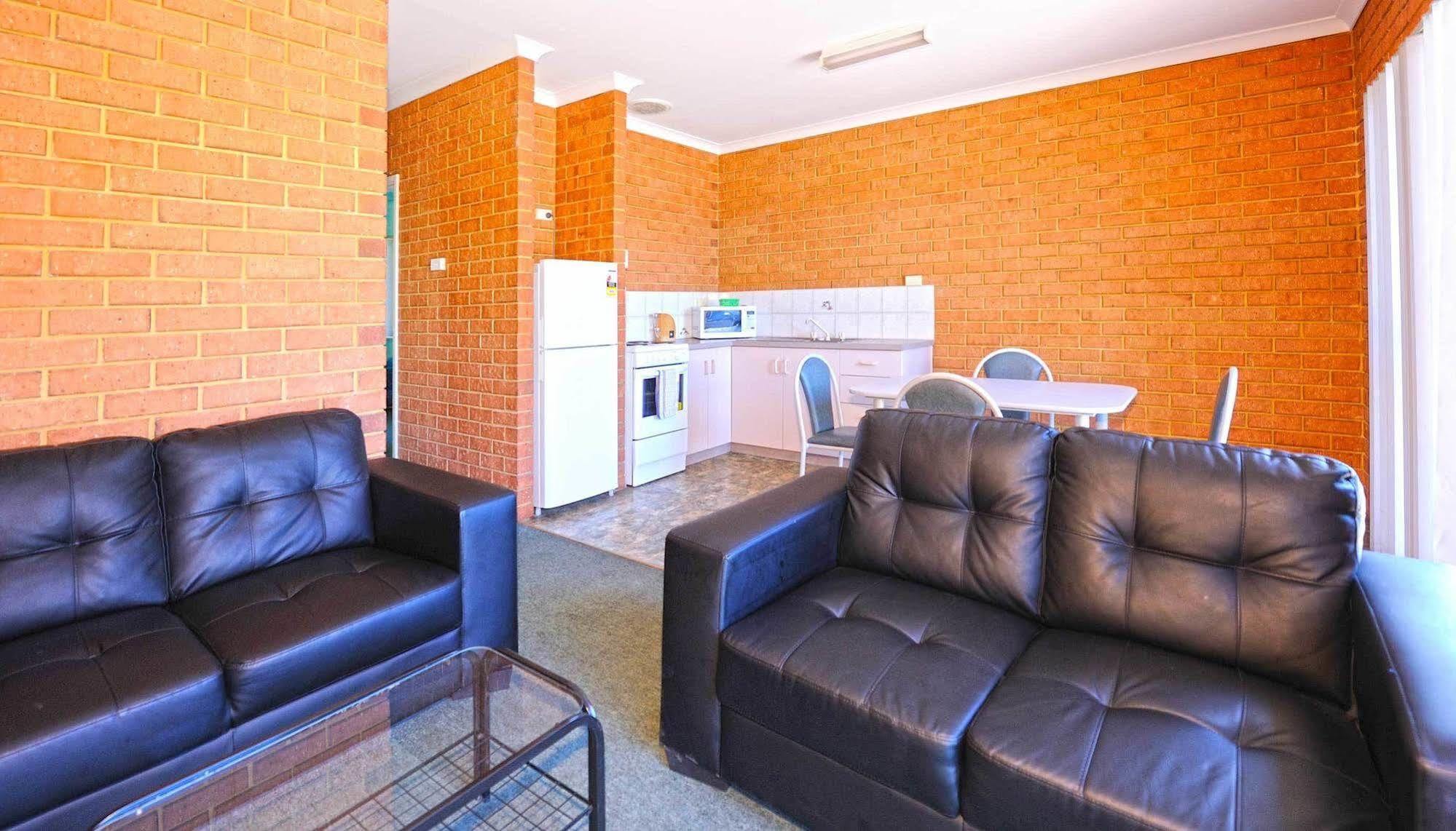 Abrolhos Reef Lodge Geraldton Kültér fotó