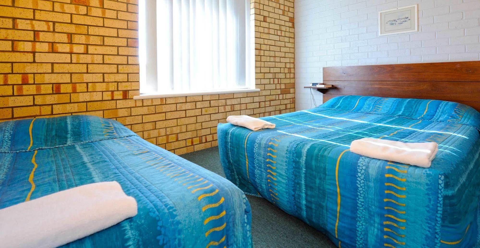 Abrolhos Reef Lodge Geraldton Kültér fotó